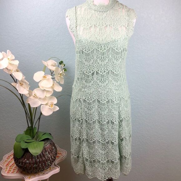 Free People Lace Open Back Seafoam Scallop Hem Dress NWT - Picture 2 of 8
